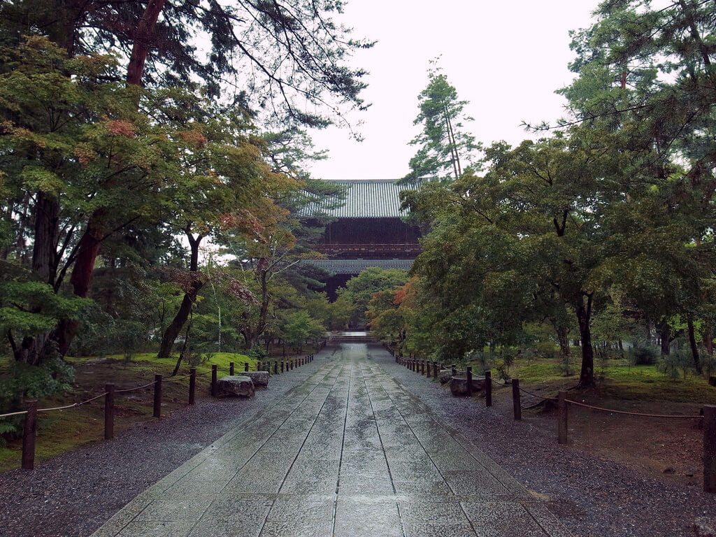 三门，日本南禅寺雨