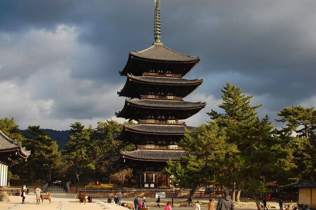 日本奈良广福寺的宝塔